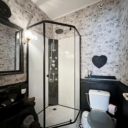 Gare Du Nord And Est Apartamento